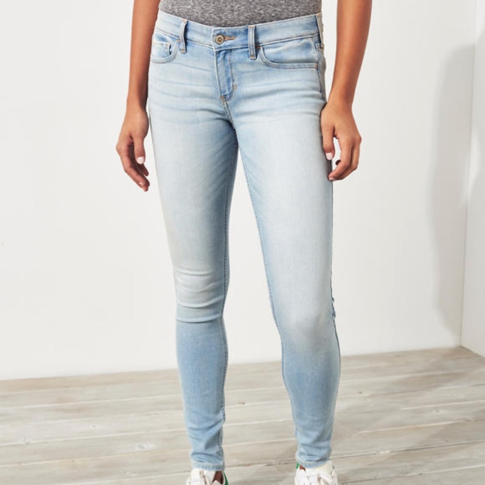 Hollister | Low Rise Super Skinny Jeans